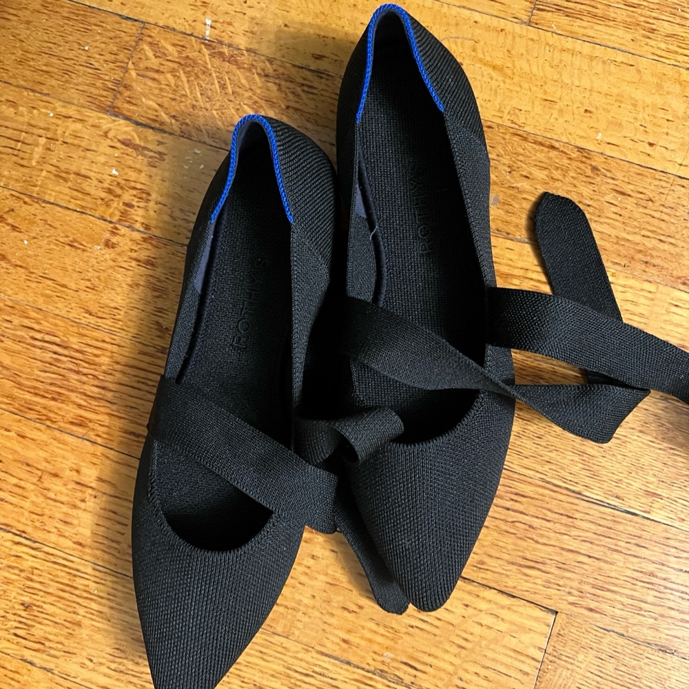 Rothy’s black size 9 new condition